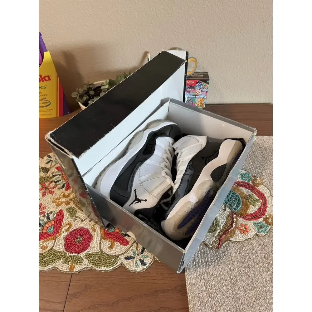 Jordan 11 Retro Concord White Black Dark Purple 2018 378037 100 DMP Gratitude